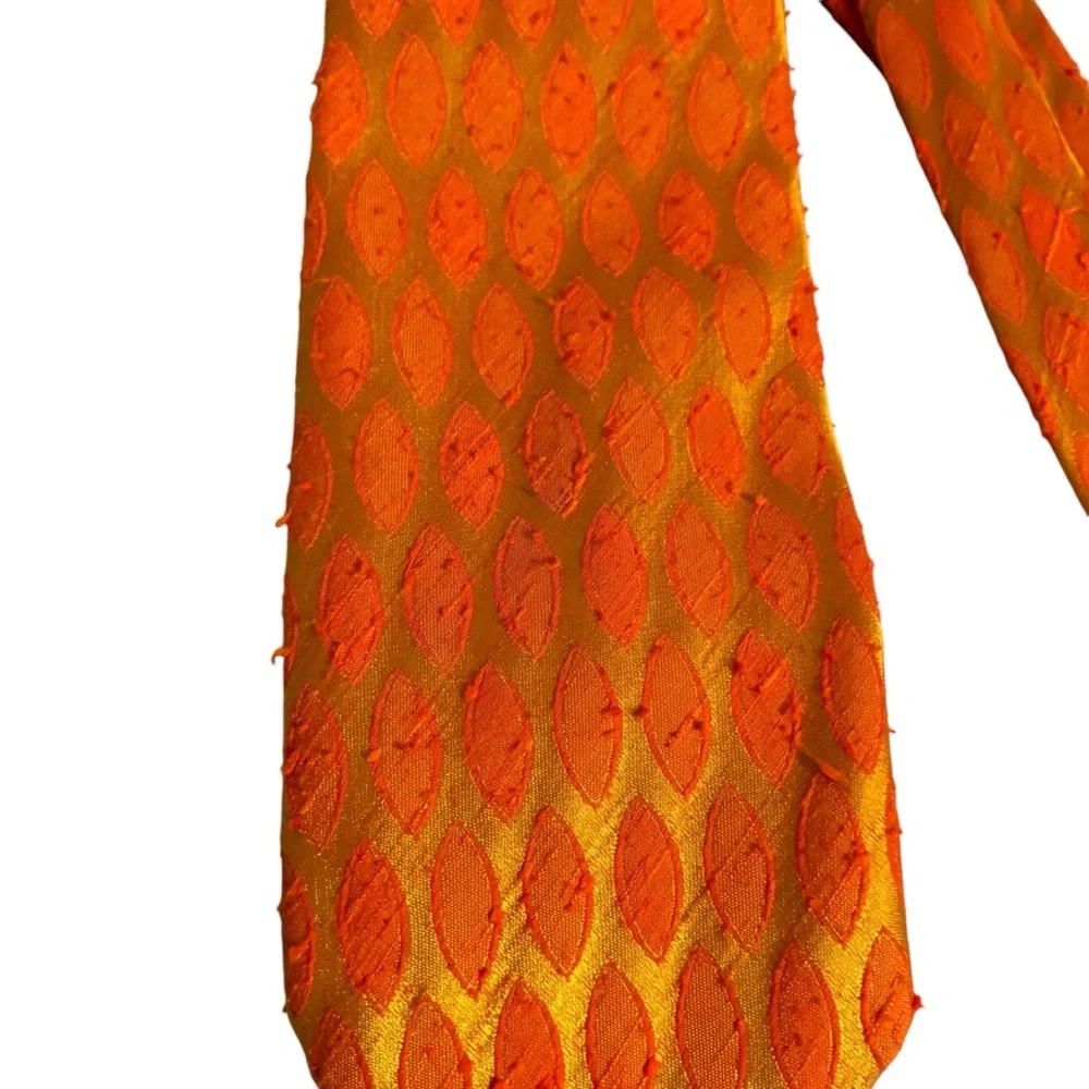 Vintage Colosseo Di Roma Terylene Orange‎ Textured Tie